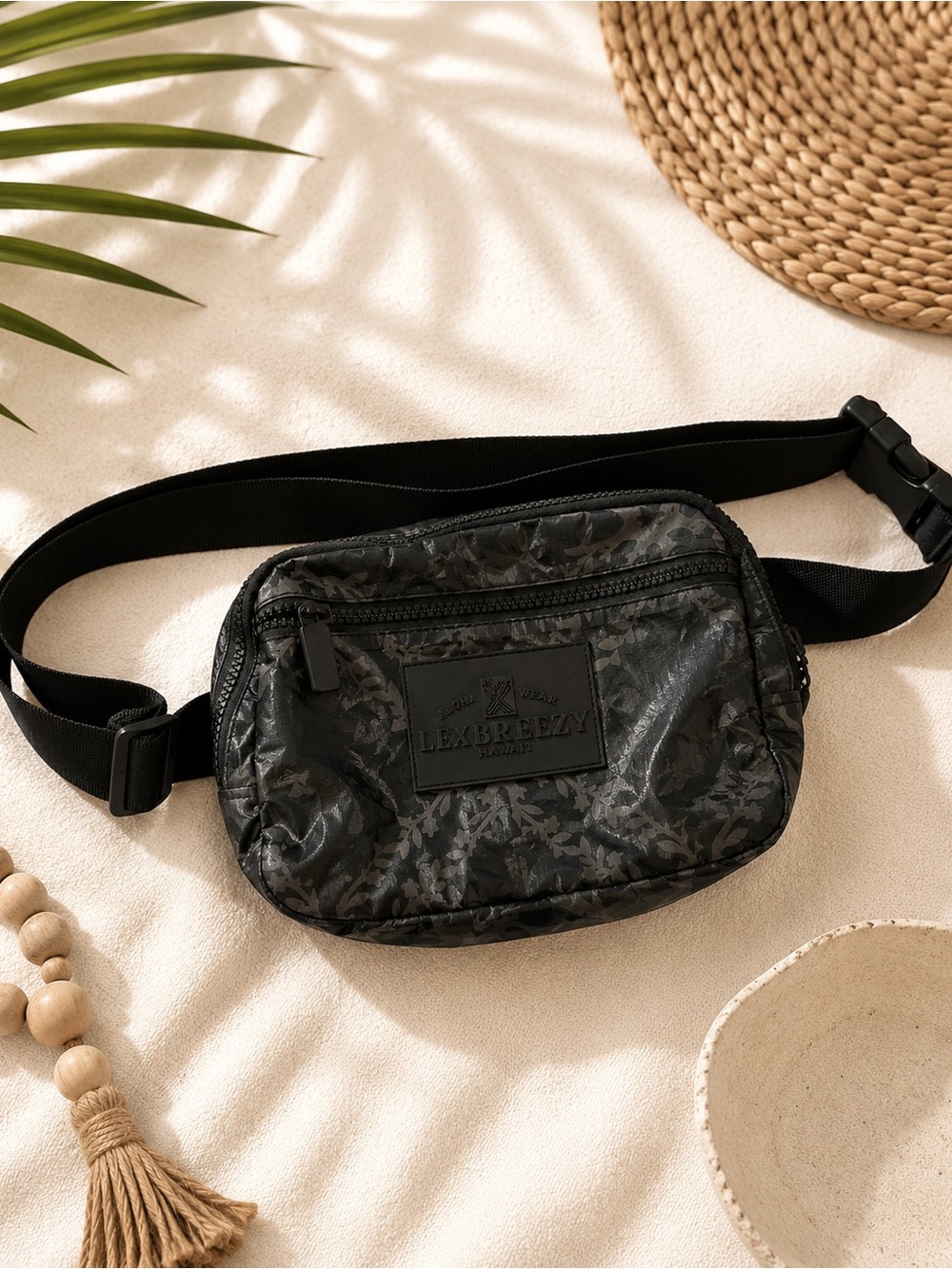 🖤RARE LEXBREEZY Hawaii Black Quilt Fanny Pack | Crossbody Belt Bag